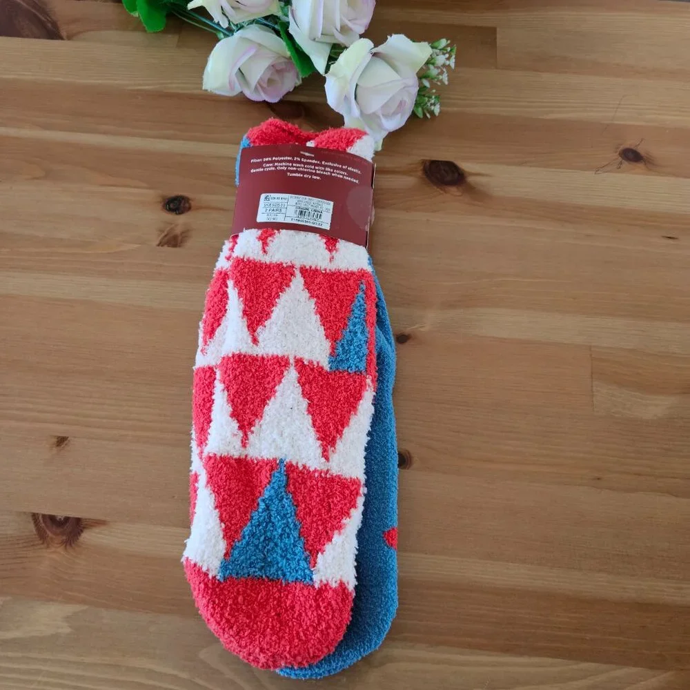 Wondershop - kids super soft crew socks 2 Pairs size M/L shoe sizes 2-5